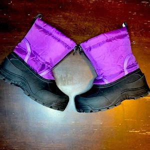 Northside Size 1 Snow Boots